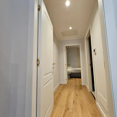 Turinet - In * Turín