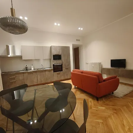 아파트 Turinet - In