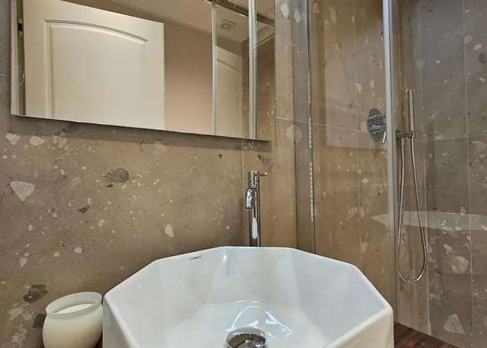 Appartement Turinet - In *